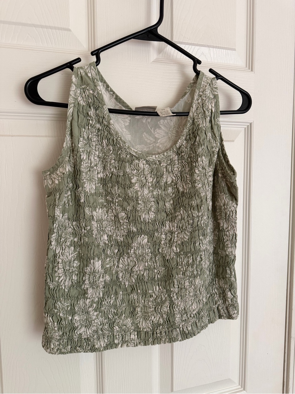 Erika Sage Green Textured Floral Scoop Neck Tank